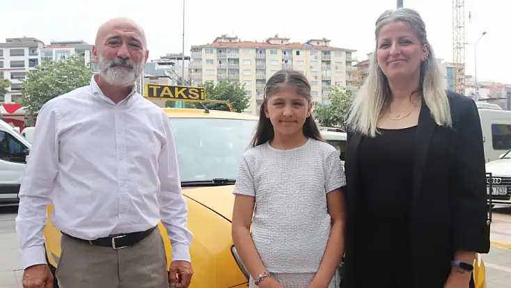 İzmir'de taksici, minik kızın hayatını dakikalar içerisinde kurtardı