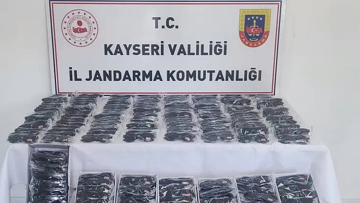 Kargo yolu ile 3 milyon TL’lik kaçak gözlüğe jandarma operasyonu