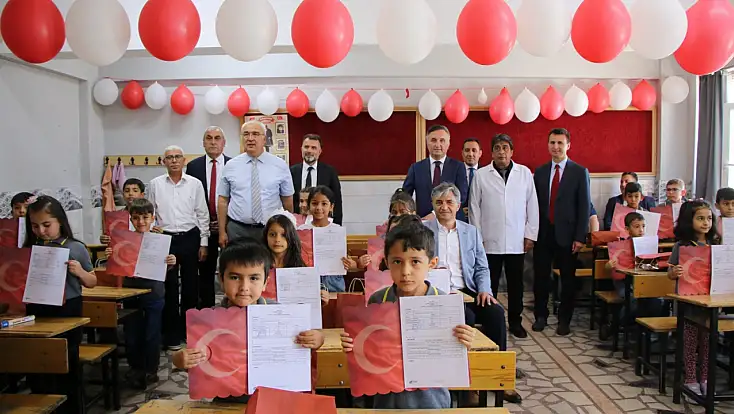 Kayseri'de 322 bin öğrenci ders başı yapacak