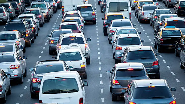 Kayseri'de araç sayısı yarım milyonu aştı! Trafik her geçen gün daha da yoğunlaşıyor