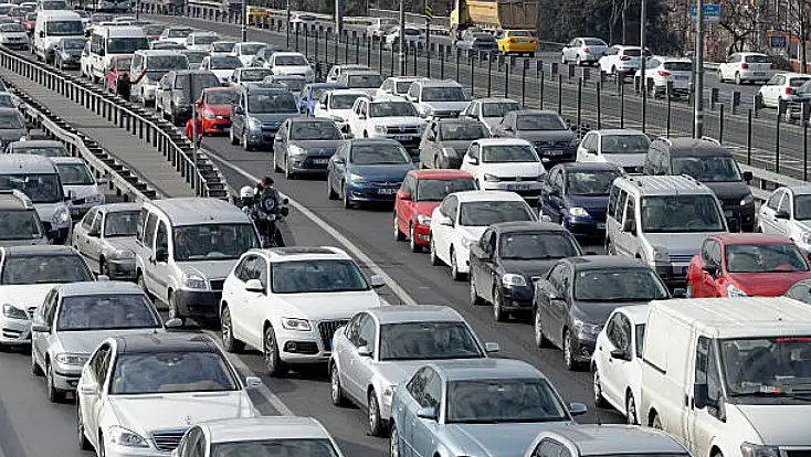 Kayseri’de mayıs ayında 12 bin aracın devri yapıldı