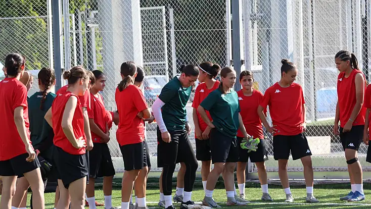 Kayseri Kadın FK ilk antrenmanını yaptı