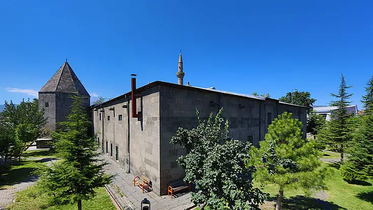 Kayseri'nin 800 yıllık tarihi hazinesi Lale Camii
