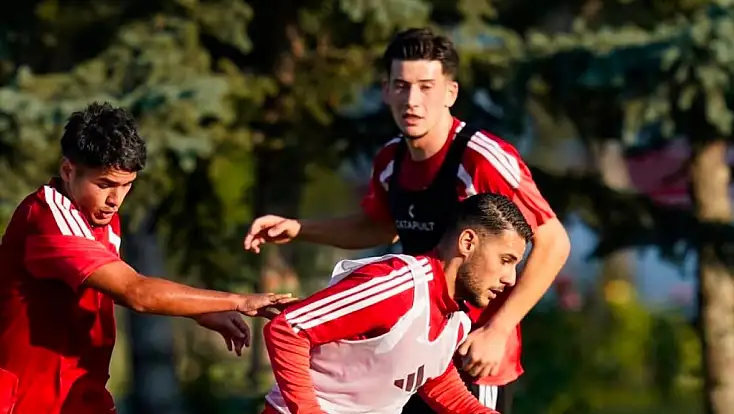 Kayserispor’da ikinci etap kamp çalışmaları devam ediyor