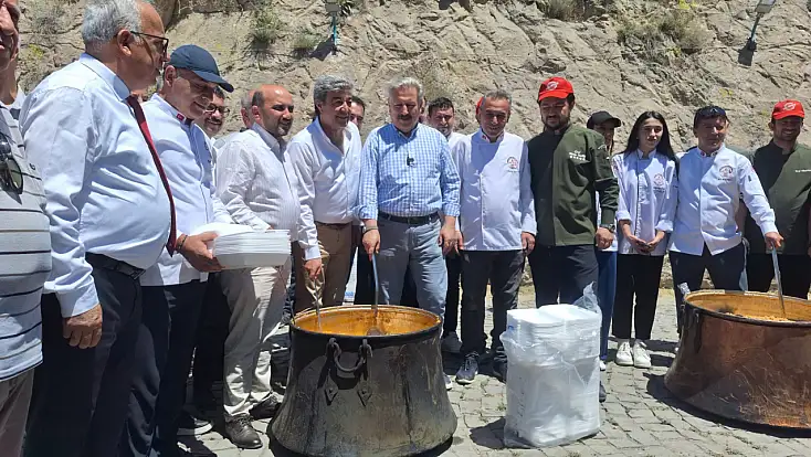 Mimar Sinan Anma ve Evliyalar Günü etkinliğine yoğun ilgi