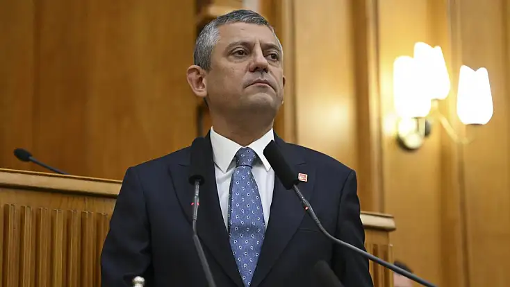 Özgür Özel, Yeni Parti’nin Genel Başkanı seçildi
