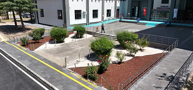 Kayseri Büyükşehir'den okullara ve üniversiteye yeşil dokunuş