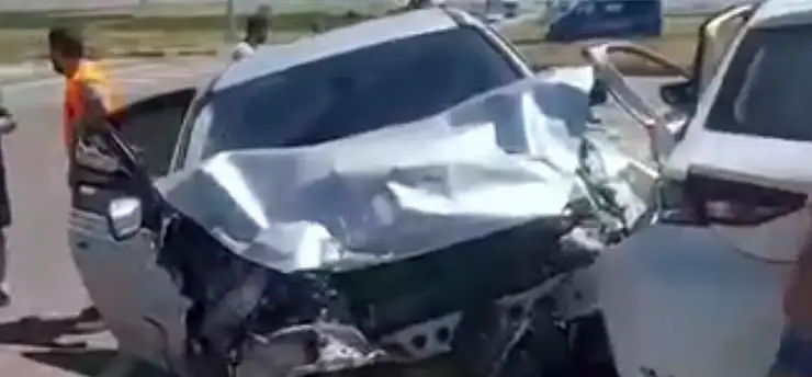 Kayseri-Malatya Karayolu'nda: 2 ölü, 9 yaralı