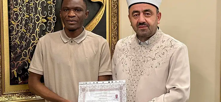 Müslüman olan Zambiyalı Singoma 'Musa' ismini aldı