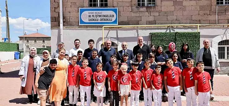 Rektör Altun'dan özel öğrencilere ziyaret