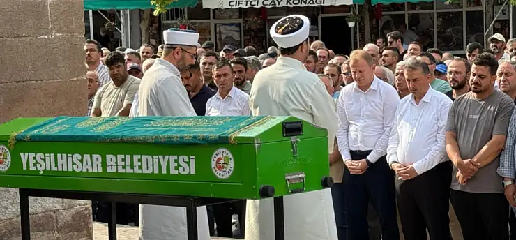 Samsun'da hayatını kaybeden 3 kişi Kayseri'de son yolculuğuna uğurlandı