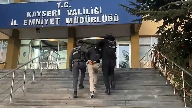 11 KİLOGRAM UYUŞTURUCU MADDE ELE GEÇİRİLDİ