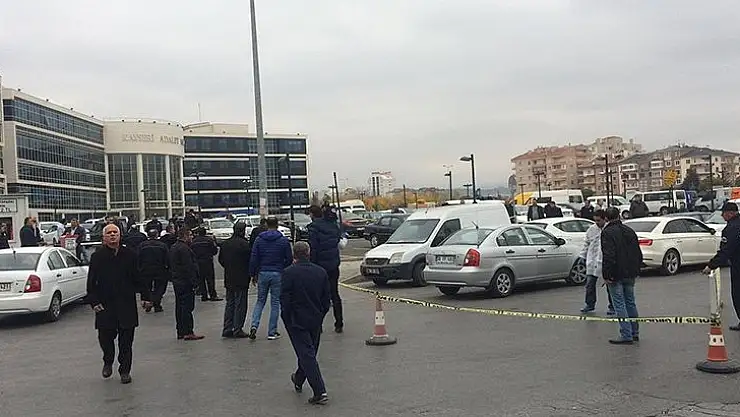 Adliye'de intiharı fileler ve polis önledi