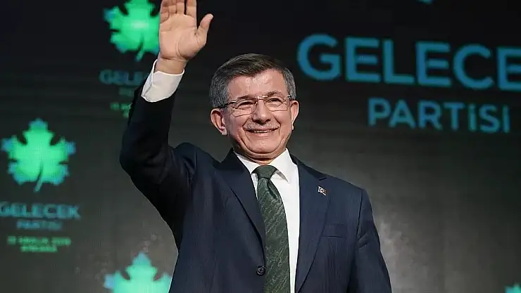 AHMET DAVUTOĞLU'NDAN KÜRDİSTAN'A SELAM!