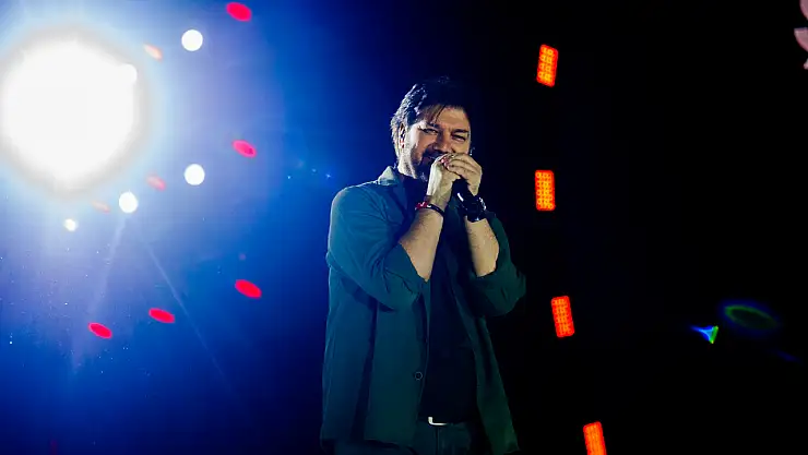 Ahmet Şafak'tan Kayseri'de duygu yüklü gece