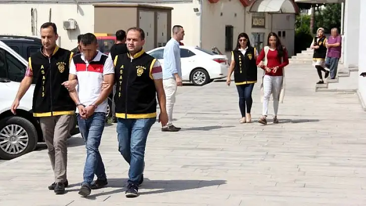 AİLE BOYU HIRSIZLIK YAPTILAR