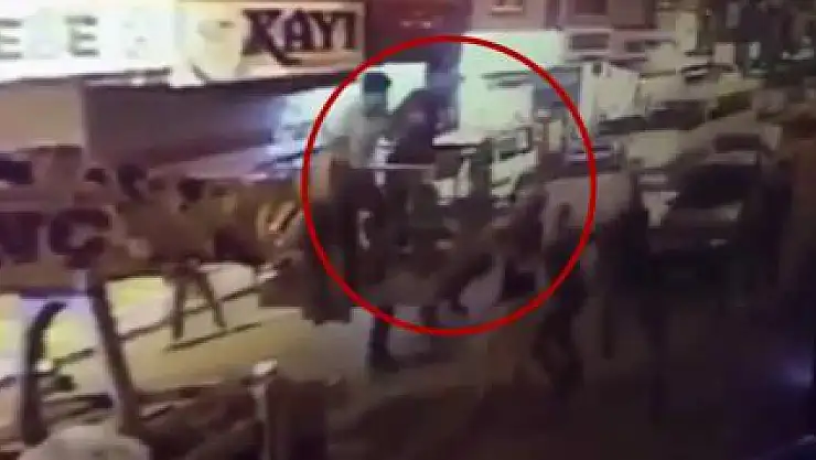 AK Parti Gençlik Kolları Çalışanları, İYİ Partililerin Saldırısına Uğradı