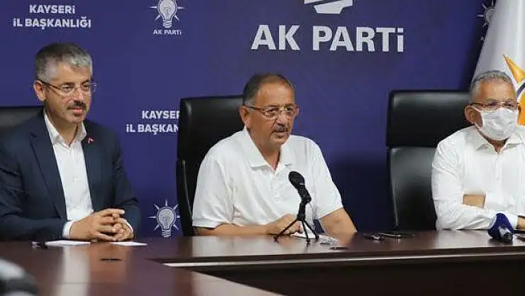 AK PARTİ İL BAŞKANLIĞI'NDAN ONLİNE BAYRAMLAŞMA  PROGRAMI