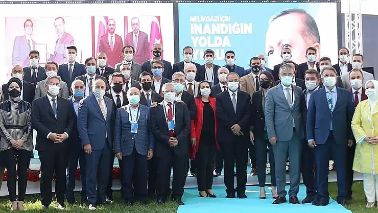 AK PARTİ MELİKGAZİ İLÇE KONGRESİ YAPILDI