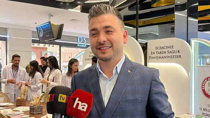 AKIN: 'SAĞLIK OKUR YAZARLIĞI DÜZEYİNİN YÜKSELMESİ İÇİN ÇALIŞIYORUZ'