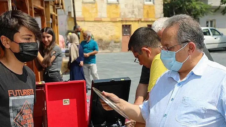 ANTİKA PAZARI'NDA BU HAFTA 'MEZAT' DA VAR