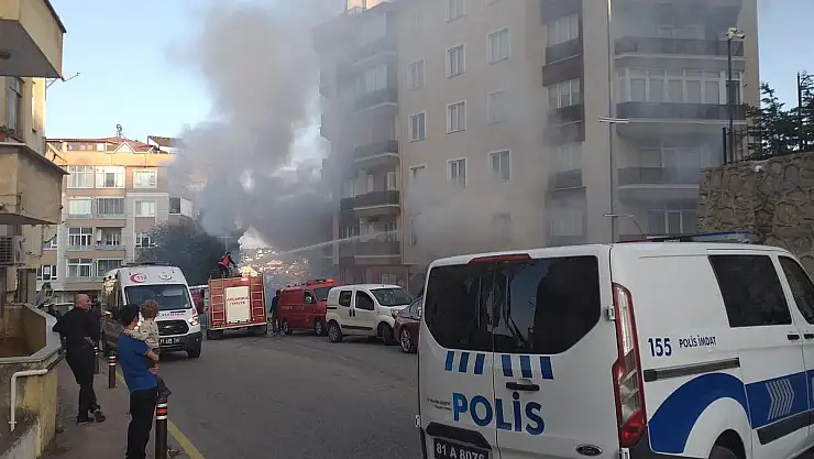 APARTMANDA ÇIKAN YANGINDA MAHSUR KALAN ŞAHSI İTFAİYE KURTARDI
