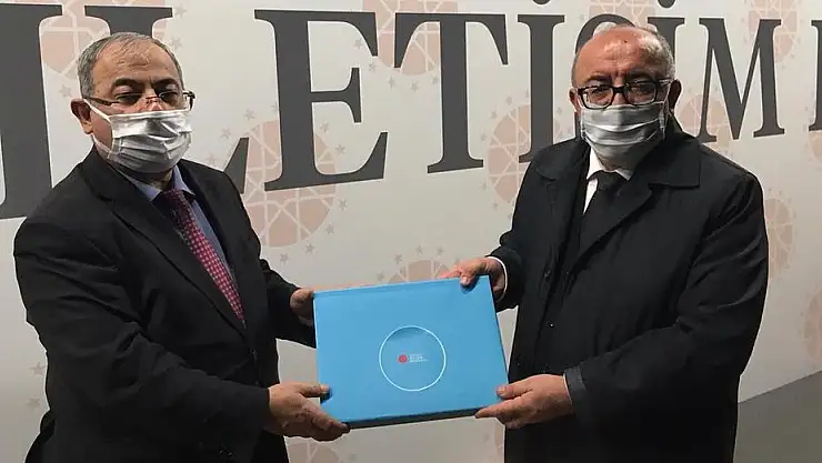 ATATÜRK'ÜN HAYATININ DİJİTAL GÖSTERİMİ TAM NOT ALDI