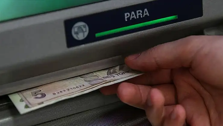 ATM'LERDE PARA YATIRMA LİMİTLERİ DÜŞÜRÜLDÜ