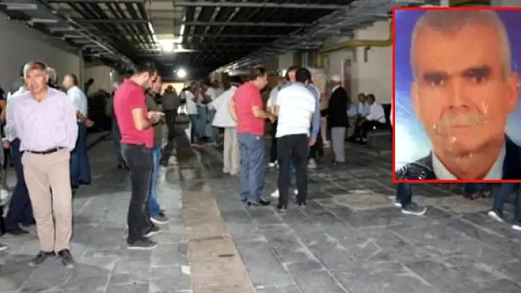 BABASINI ÖLDÜRÜP SOKAK SOKAK ARADI!