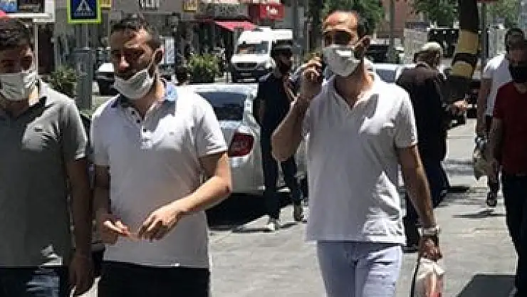 BAKAN KOCA AÇIKLADI: İŞTE KORONA VİRÜSÜN ARTTIĞI 3 BÖLGE