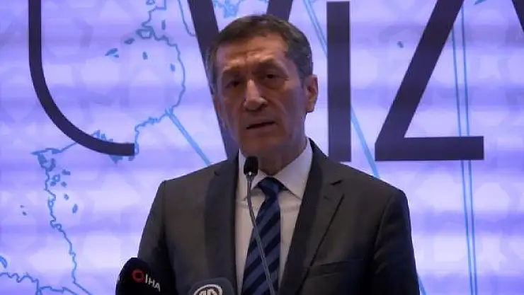Bakan Selçuk Sinyali Verdi! Eğitim Sisteminde Köklü Değişiklikler Olacak
