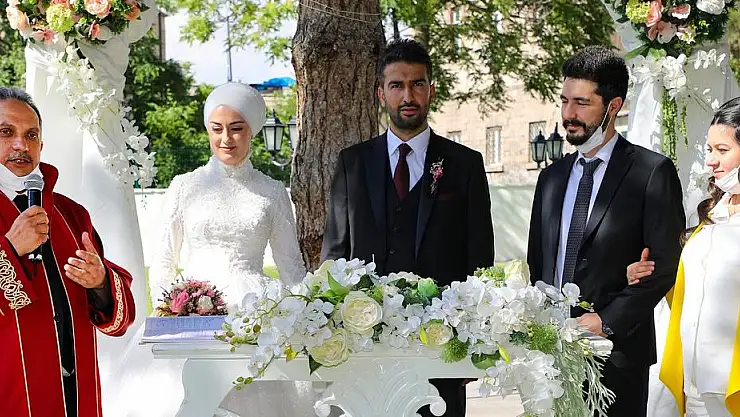 BAKANLIK YAPTI, TALAS UYGULAMADA İLK OLDU