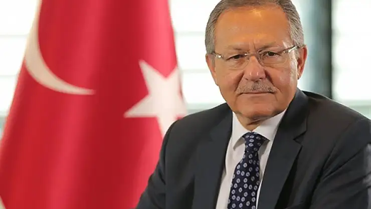 Balıkesir Belediye Başkanı Edip Uğur istifa etti