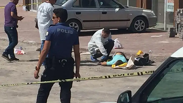 Barışma teklifi reddedilen adam önce kız arkadaşını vurdu, sonra intihar etti