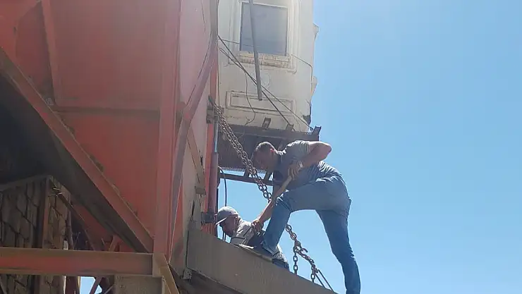 BAŞKAN AYYILDIRIM, BAHANE DEĞİL HİZMET SUNUYOR