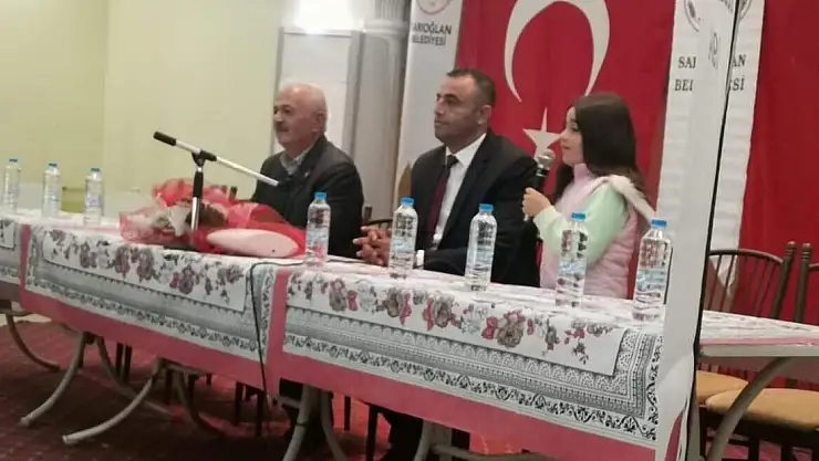 BAŞKAN AYYILDIRIM, VATANDAŞLA BULUŞARAK BAYRAMI KUTLADI