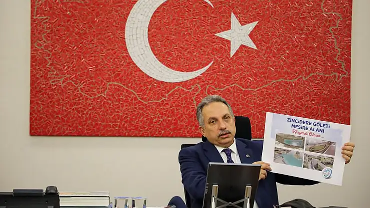 'BAŞKAN BEYAZ MESADA' SOSYAL MEDYADAN SÜRÜYOR