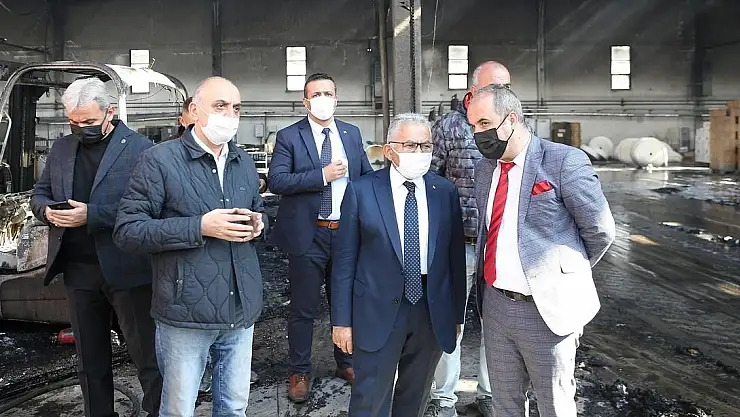 BAŞKAN BÜYÜKKILIÇ, YANGIN ÇIKAN FABRİKADA İNCELEMELERDE BULUNDU