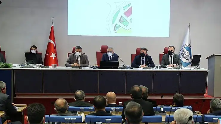 BAŞKAN BÜYÜKKILIÇ'IN GAYRETLERİ İLE 6 İLÇE DOĞALGAZA KAVUŞUYOR