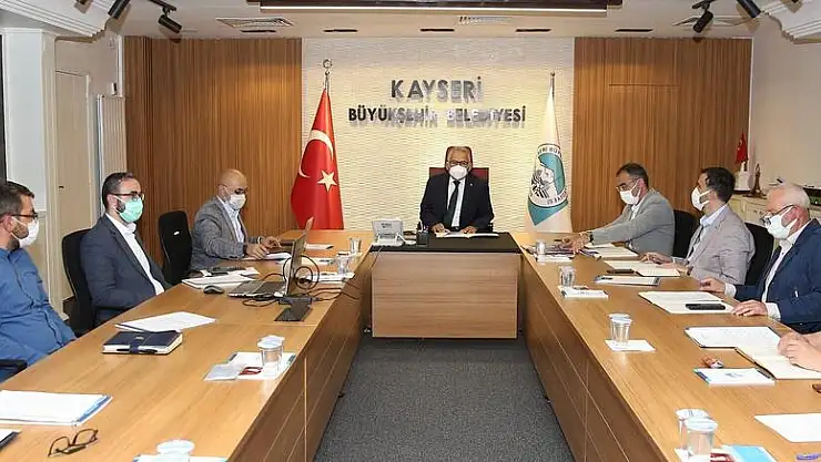 BAŞKAN BÜYÜKKILIÇ'TAN 'ERCİYES' ZİRVESİ