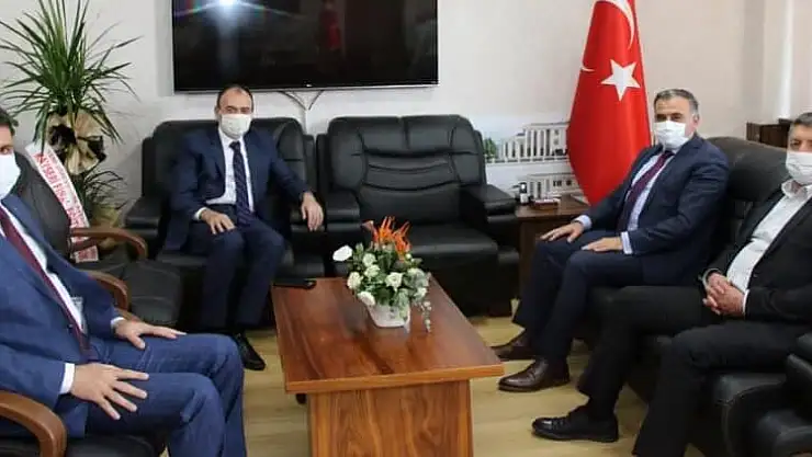 BAŞKAN CABBAR: 'E-SINAV SALONU DEVELİMİZE HAYIRLI OLSUN'