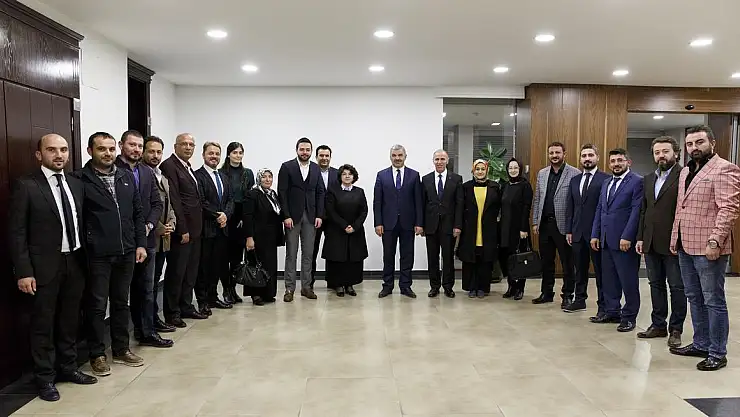 Başkan Çelik, AK Parti Kocasinan İlçe Teşkilatı ile bir araya geldi