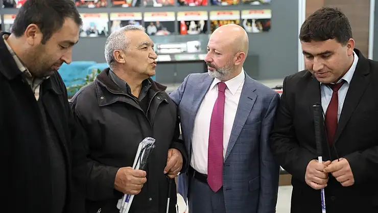 BAŞKAN ÇOLAKBAYRAKDAR: ''ENGELLİLERLE BİR GÜN DEĞİL, HER GÜN BERABERİZ''