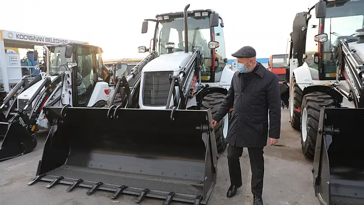 BAŞKAN ÇOLAKBAYRAKDAR, 'YENİ ARAÇ FİLOSUYLA PROJELERİ HIZLA HAYATA GEÇİRECEĞİZ'