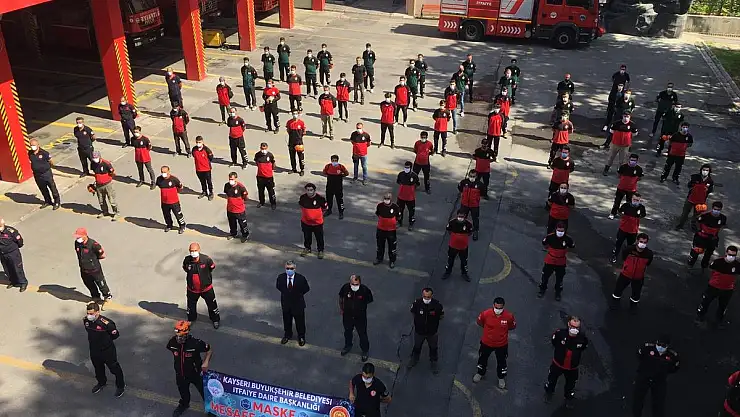 BAŞKAN KIZILKAN: '256 PERSONEL VE 53 ARAÇLA VATANDAŞIN HİZMETİNDEYİZ'