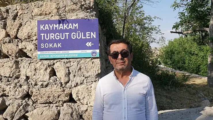 BAŞKAN METİN'DEN KAYMAKAM TURGUT GÜLEN'E VEFA