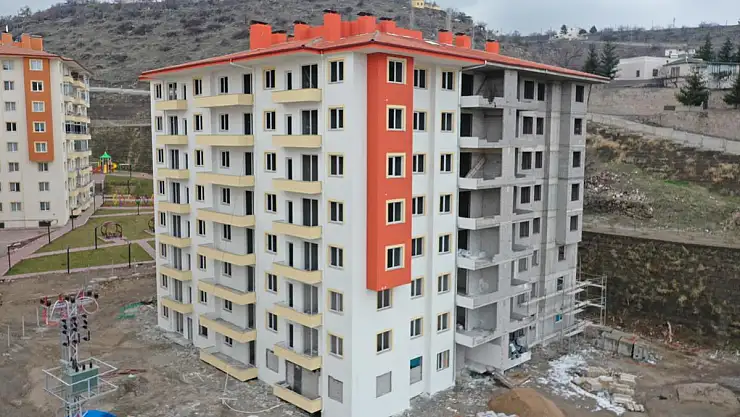 BAŞKAN ÖZDOĞAN: KENTSEL DÖNÜŞÜME ÖNEM VERİYORUZ