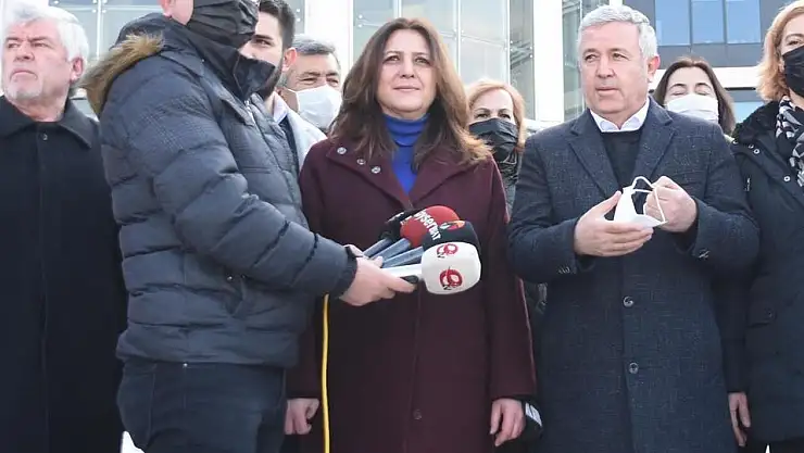 BAŞKAN ÖZER'DEN VEKİL TAMER'E 3 KURUŞLUK TAZMİNAT DAVASI