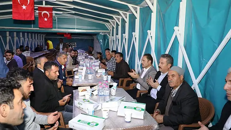 BAŞKAN PALACIOĞLU ŞEHİT EVİNDE!