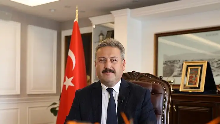 BAŞKAN PALANCIOĞLU, BASIN MENSUPLARININ YENİ YILINI KUTLADI